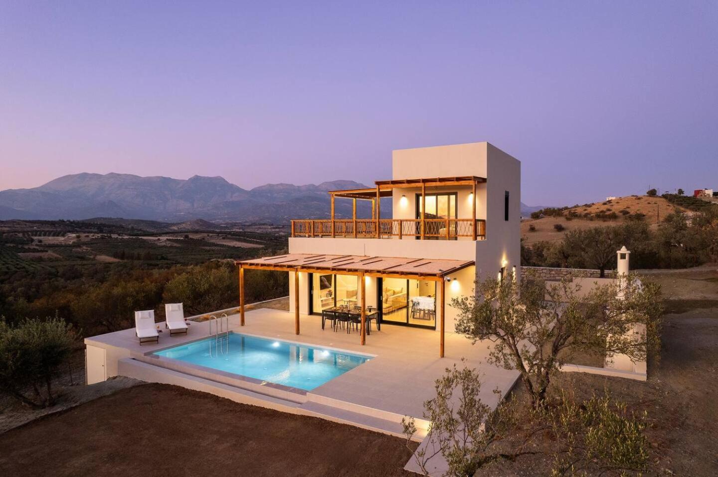 Noema Villa Siva Luaran gambar